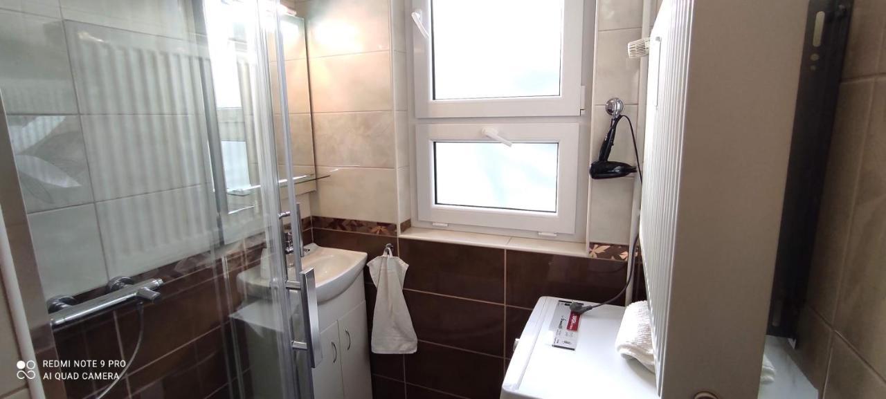 Heidi Apartman Szeged Exterior photo